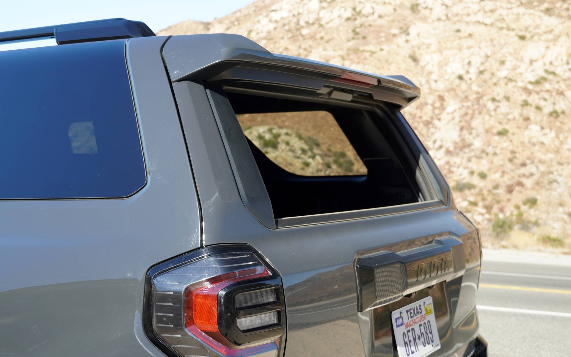 <p>Toyota 4Runner Platinum 2025</p>