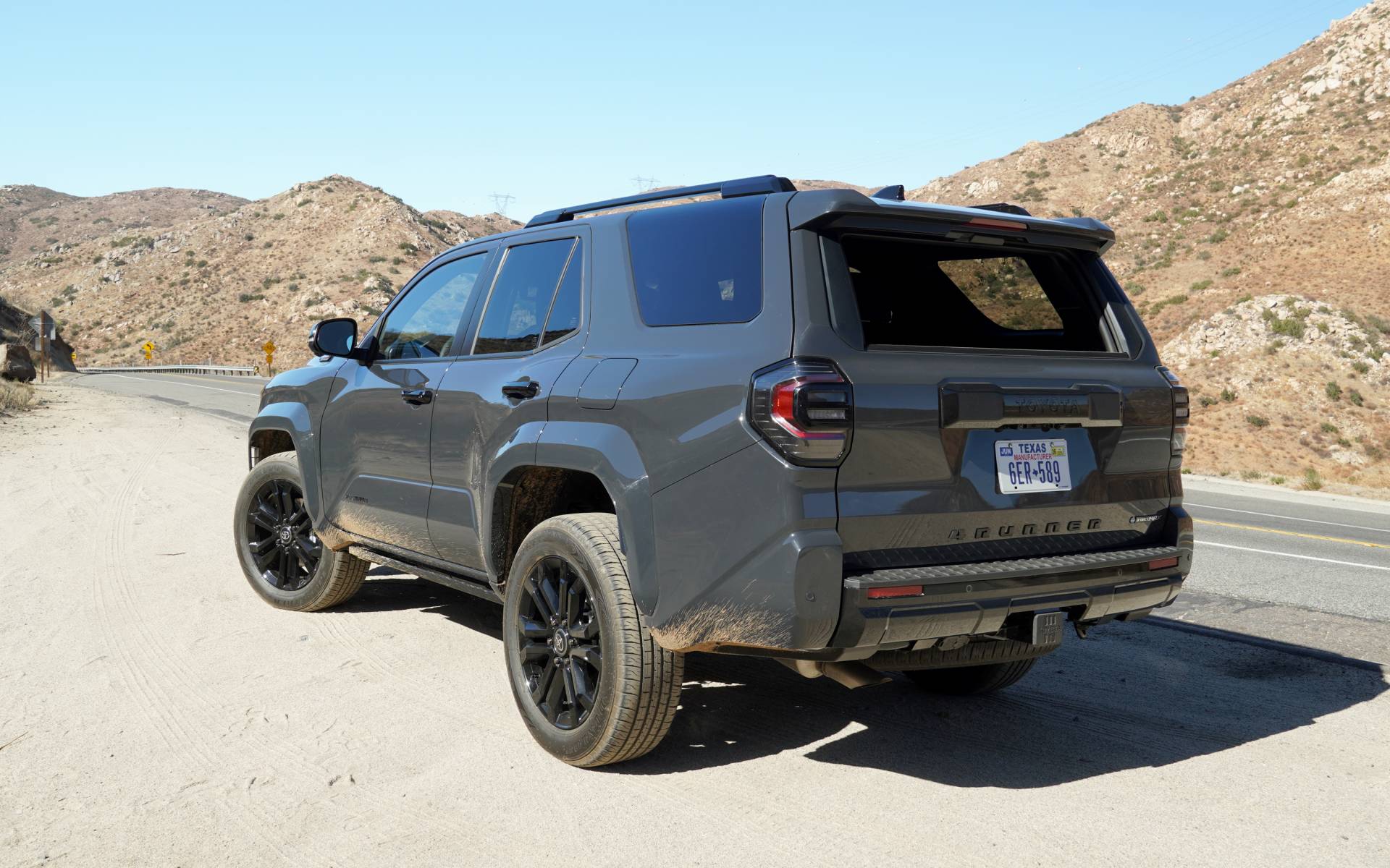 <p>Toyota 4Runner Platinum 2025</p>