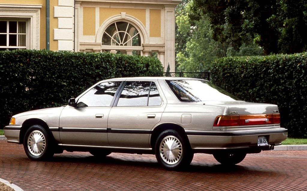 <p>Acura Legend 1989</p>