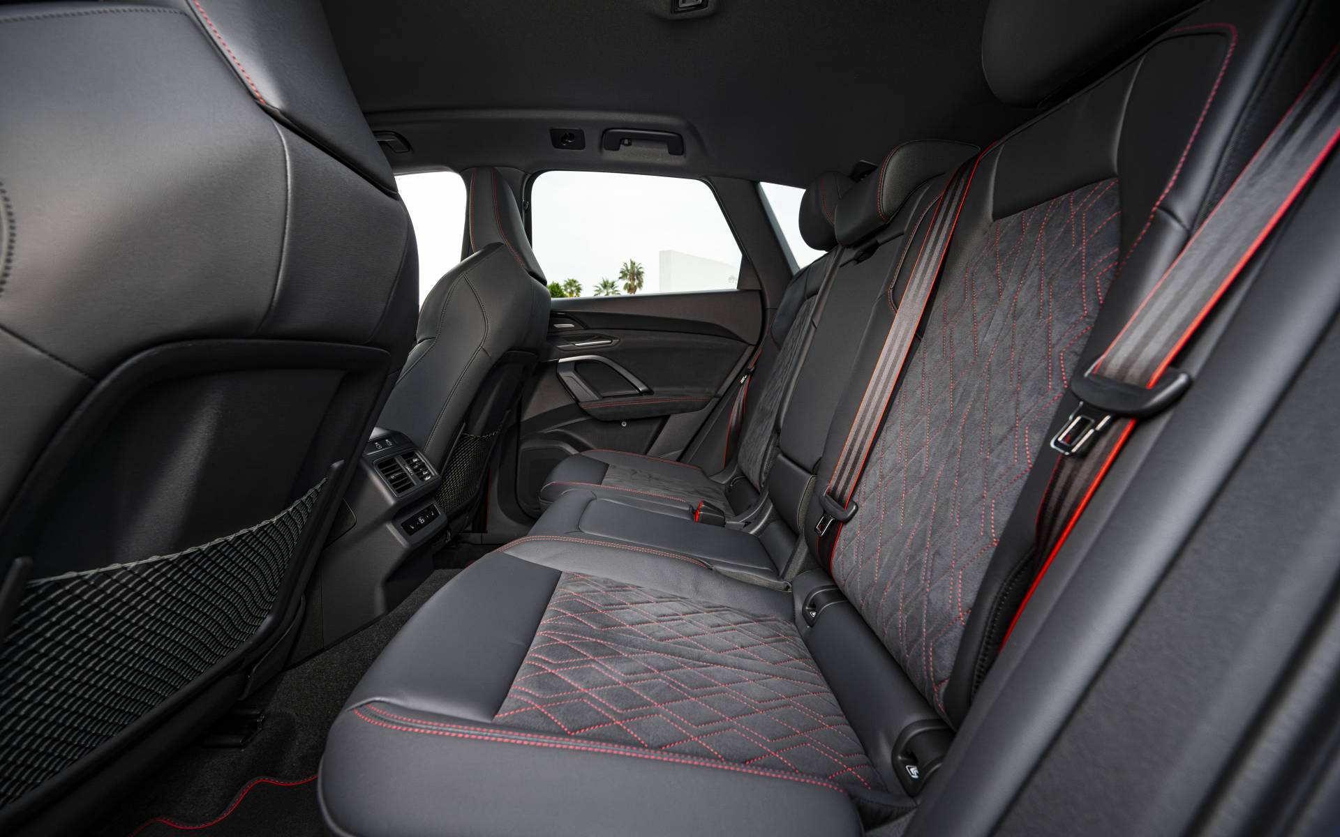 <p>Audi SQ5 2025</p>