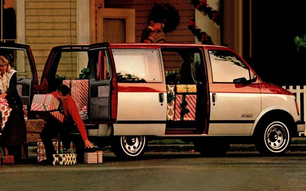 <p>Chevrolet Astro 1988</p>