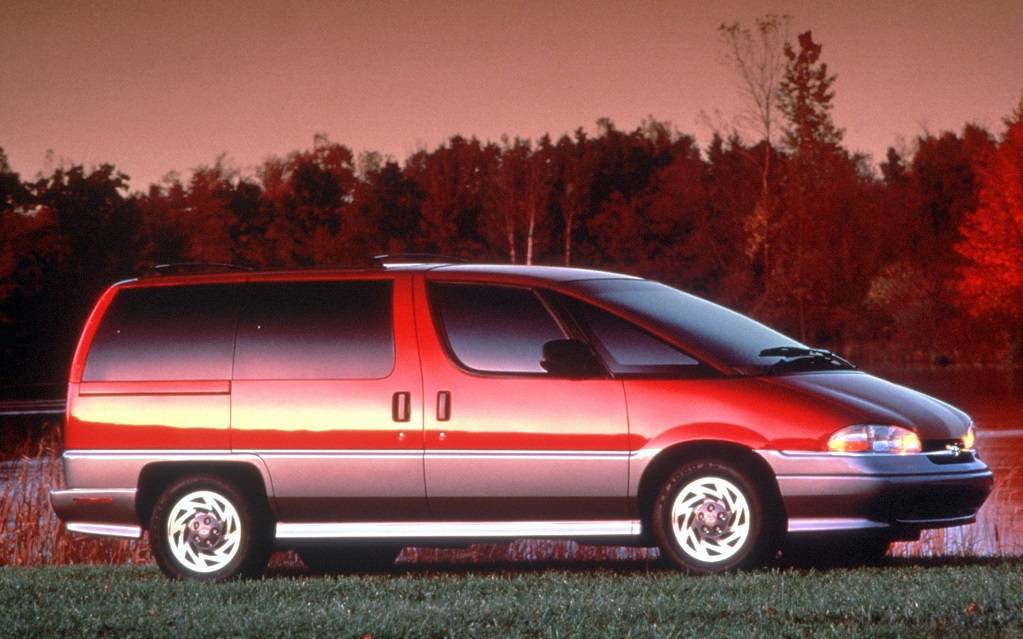 <p>Chevrolet Lumina Minivan 1994</p>