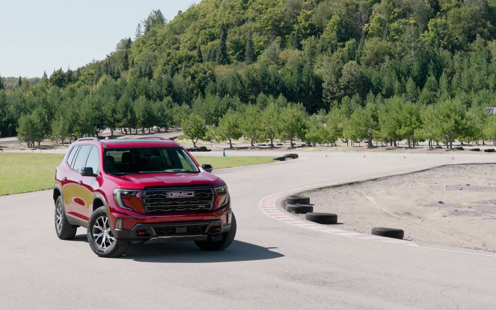 Le Guide de l’auto met à l’essai le GMC Acadia 2025