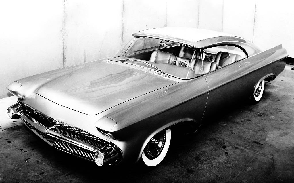 <p>Chrysler Norseman 1956</p>