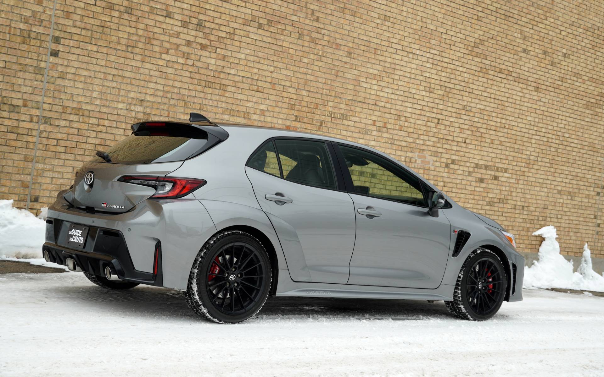 <p>Toyota GR Corolla Premium 2025</p>