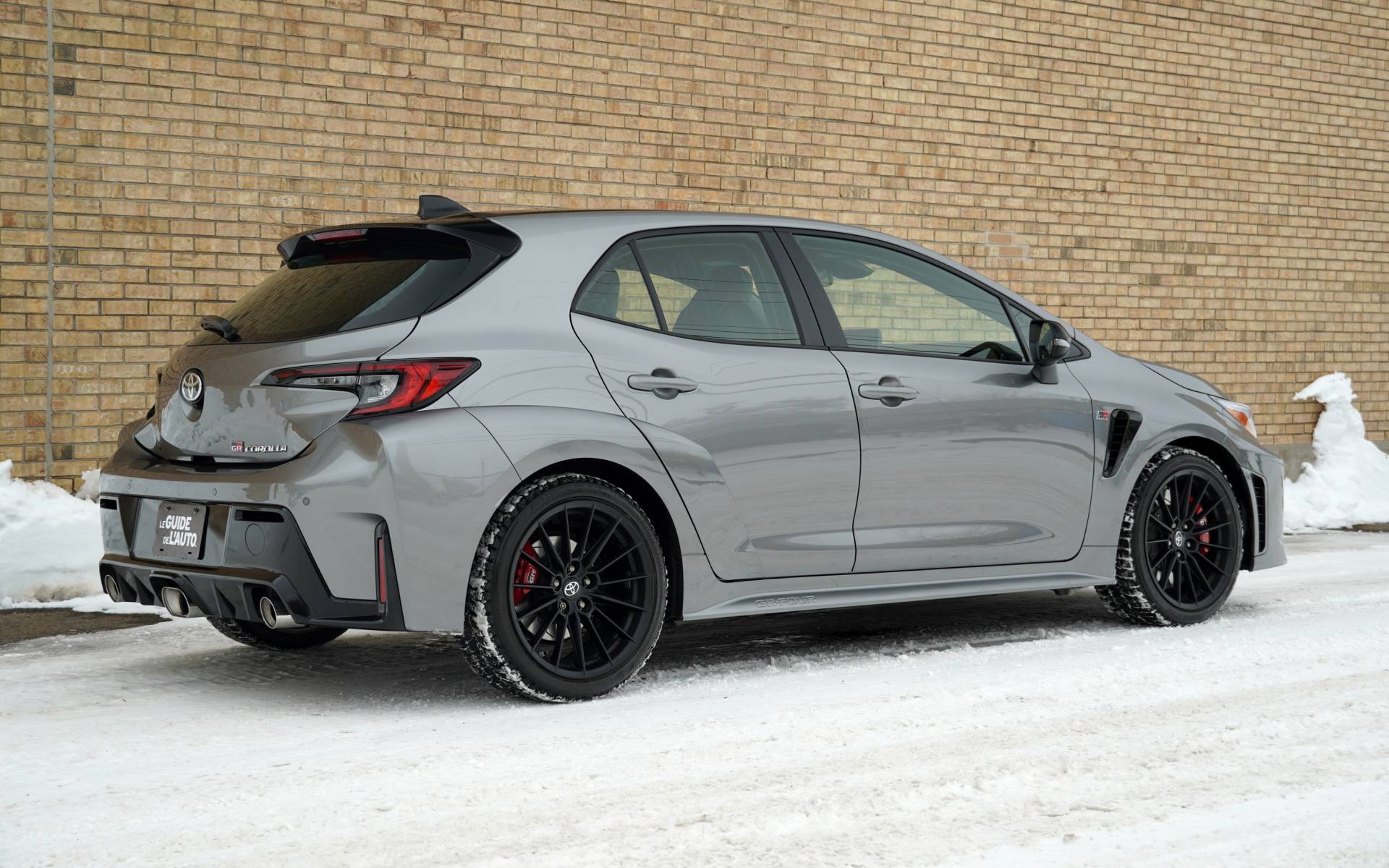 <p>Toyota GR Corolla Premium 2025</p>