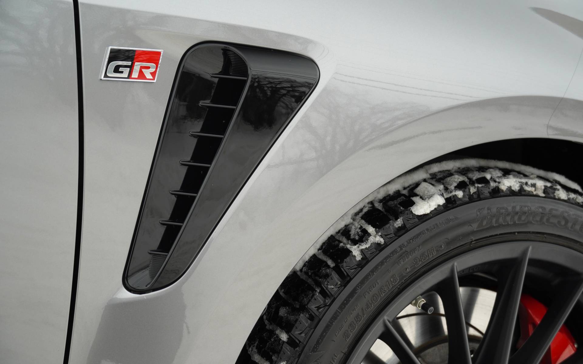 <p>Toyota GR Corolla Premium 2025</p>