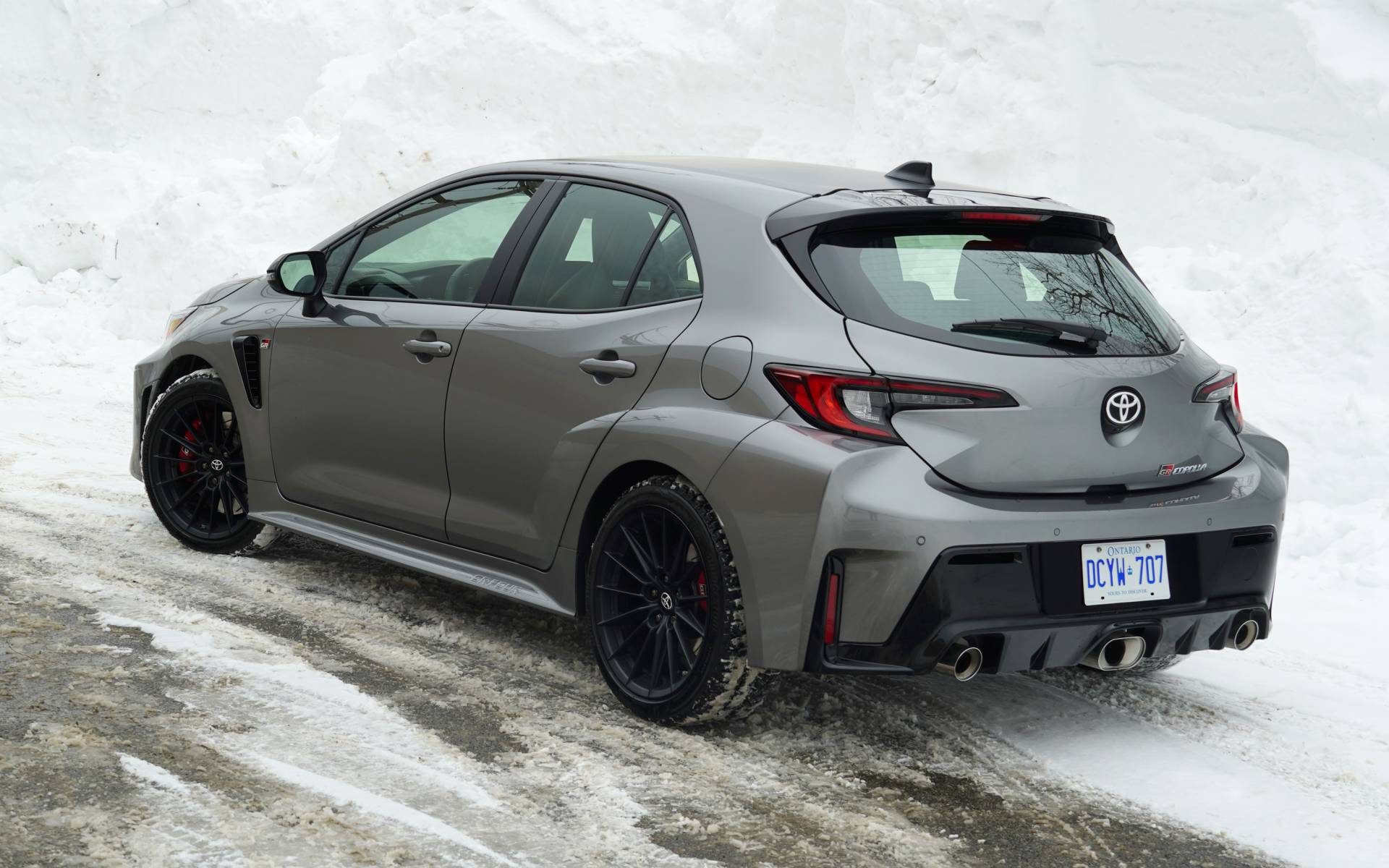 <p>Toyota GR Corolla Premium 2025</p>