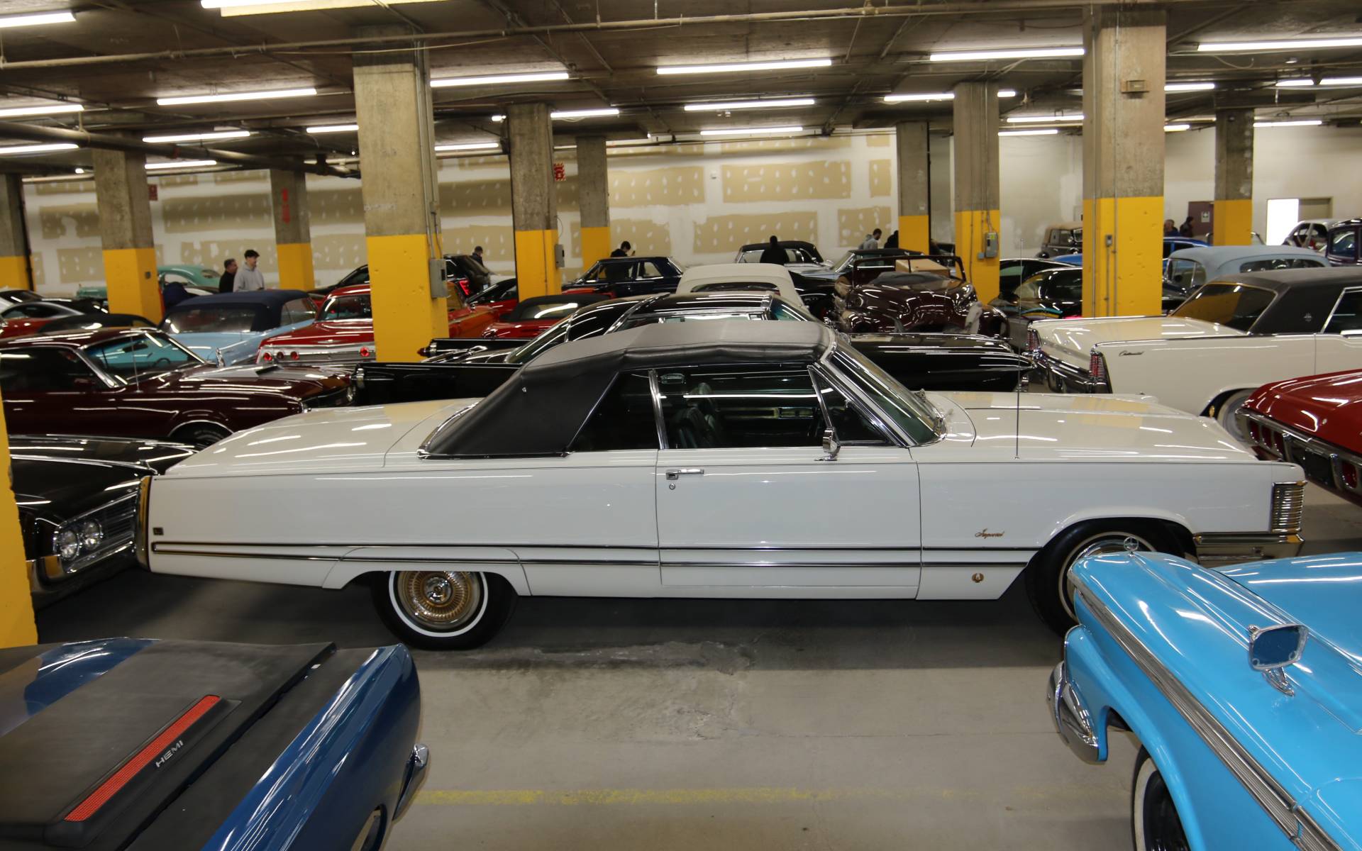 <p>Chrysler Imperial 1968</p>