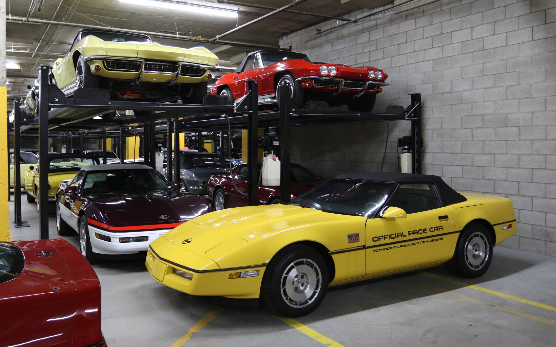 <p>Chevrolet Corvette Pace Car 1986</p>