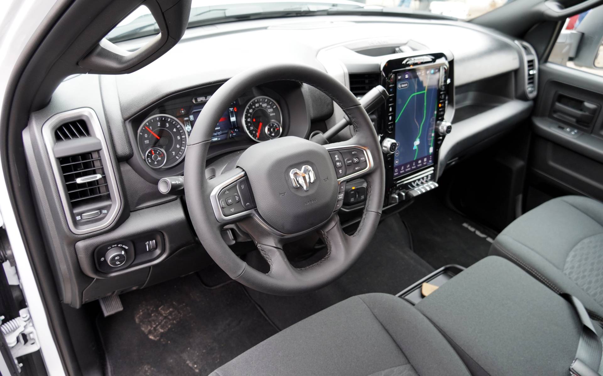 <p>Ram 2500 HD Tradesman 2025</p>
