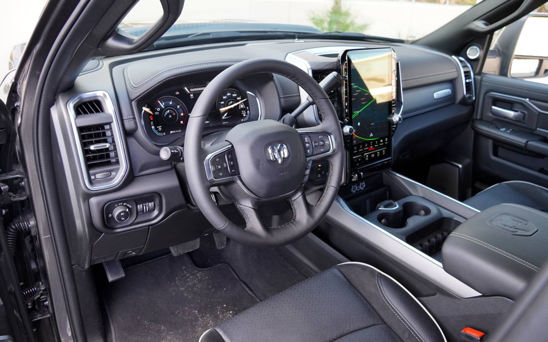 <p>2025 Ram 2500 HD Laramie</p>