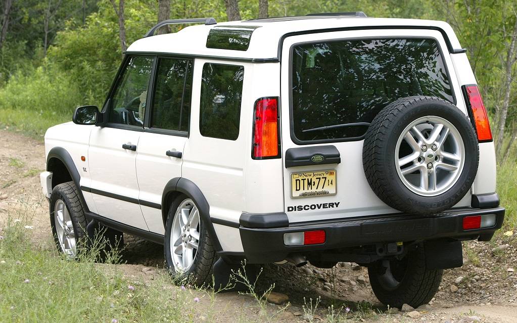 <p>Land Rover Discovery 2</p>