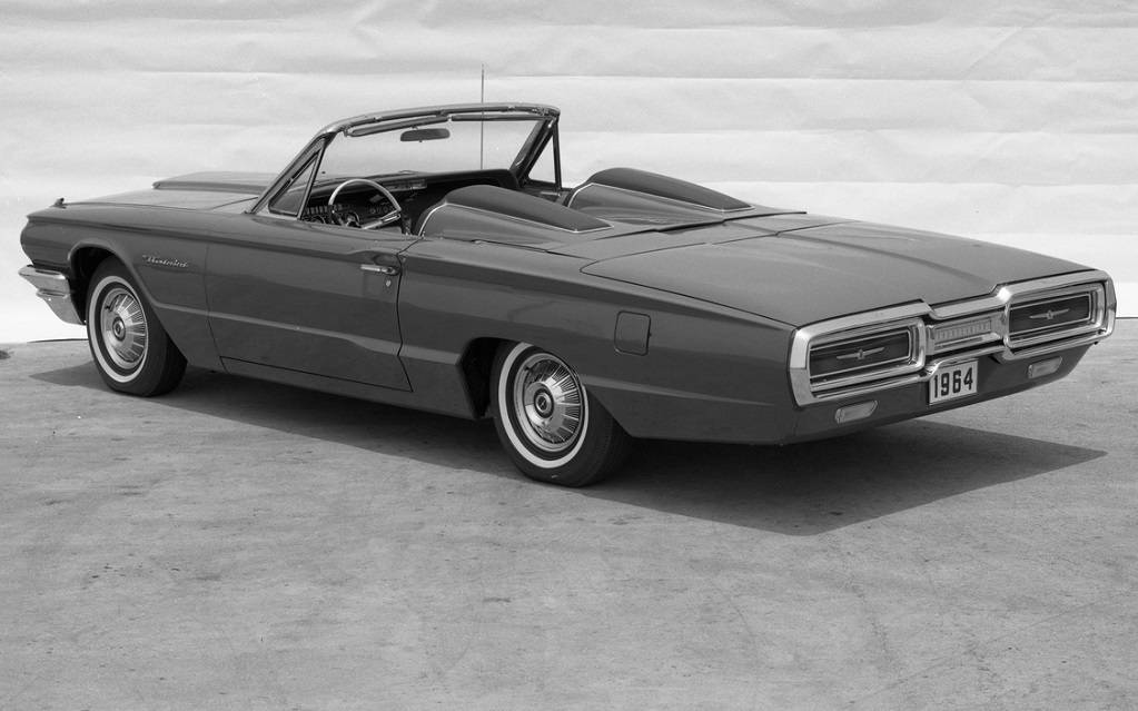 <p>Ford Thunderbird 1964</p>
