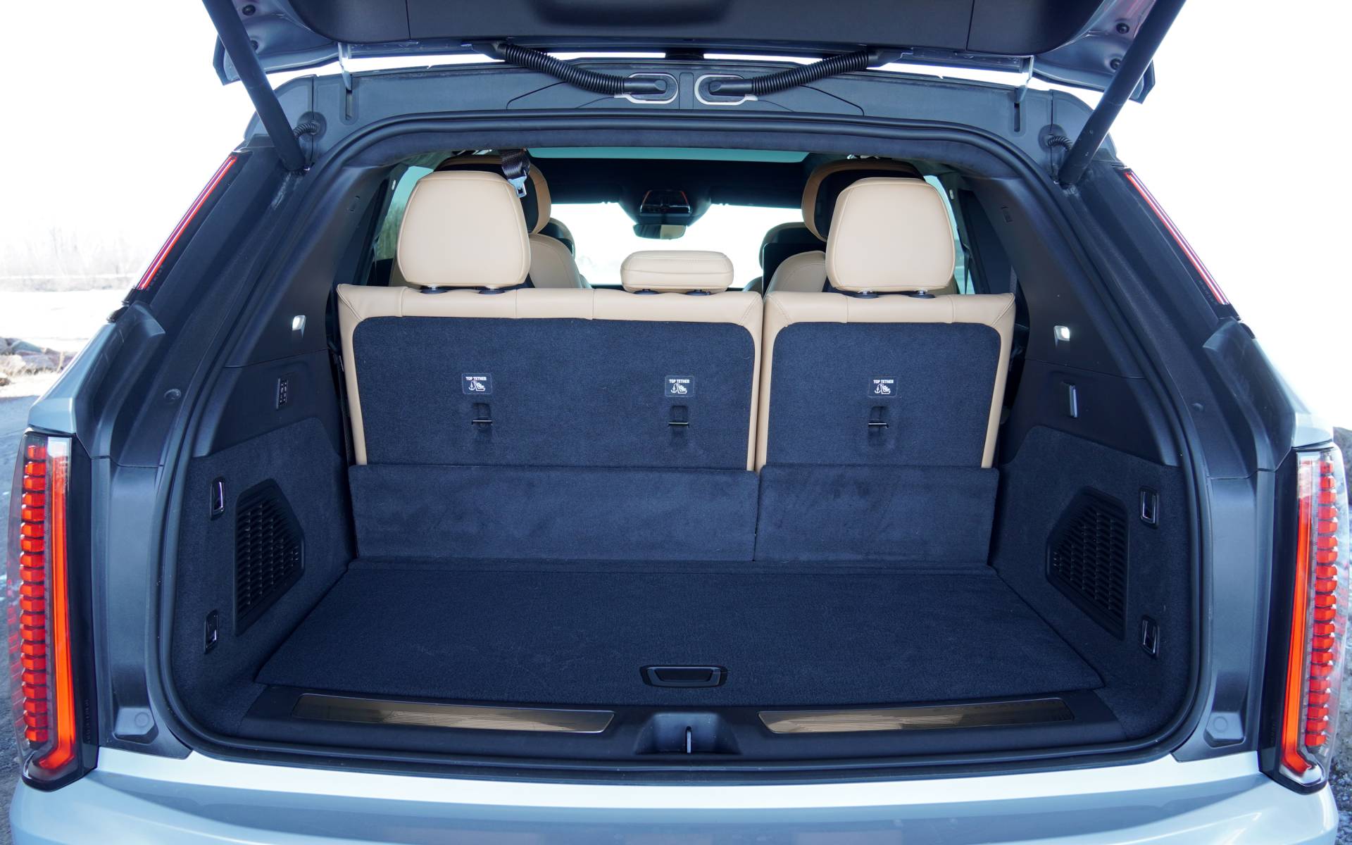 <p>Cadillac Escalade IQ 2025</p>