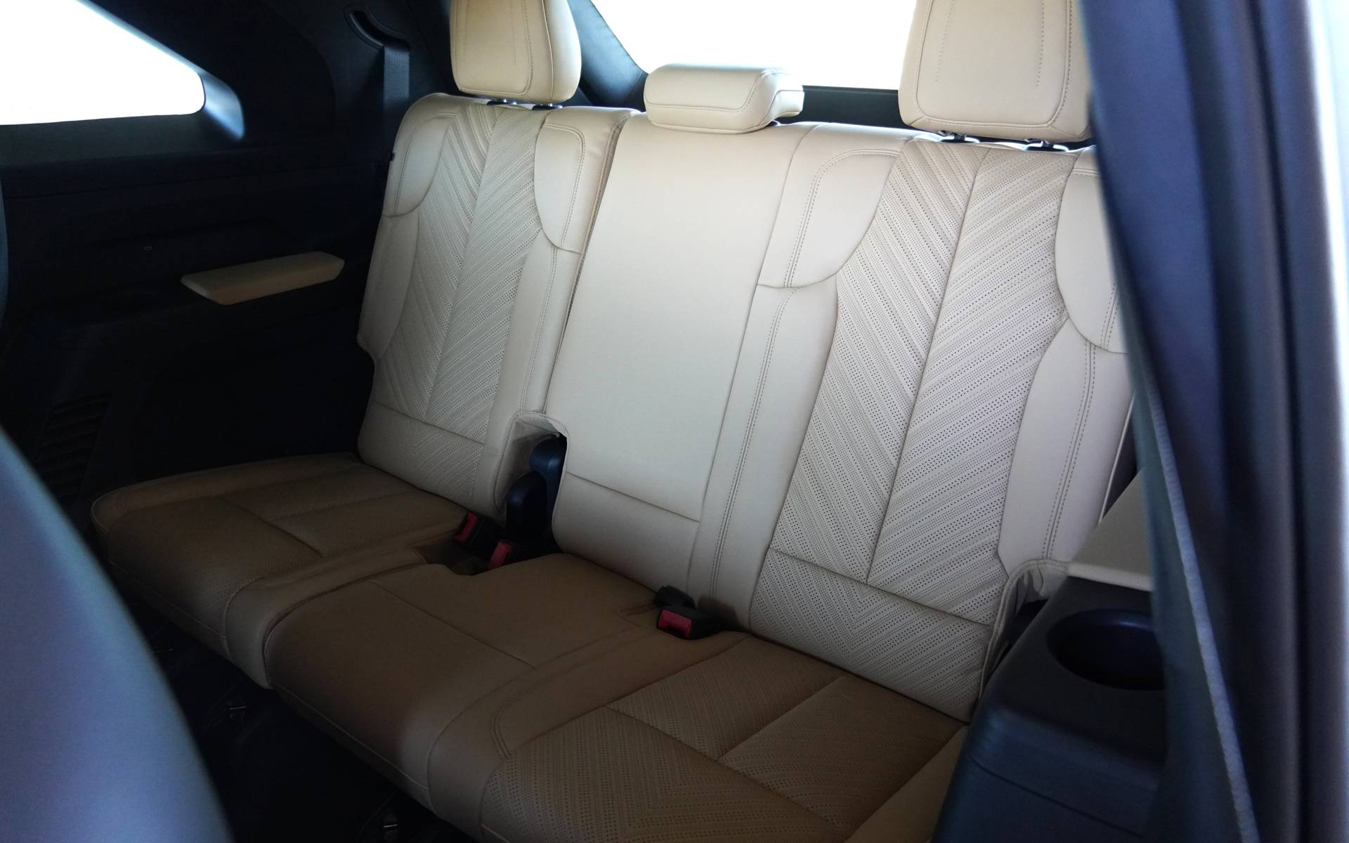 <p>Cadillac Escalade IQ 2025</p>