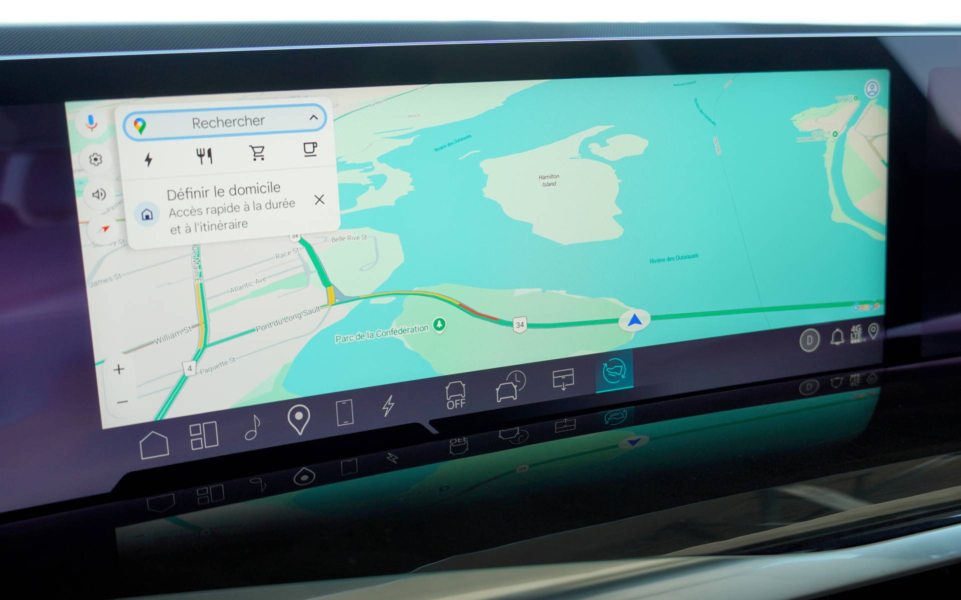 <p>Cadillac Escalade IQ 2025</p>