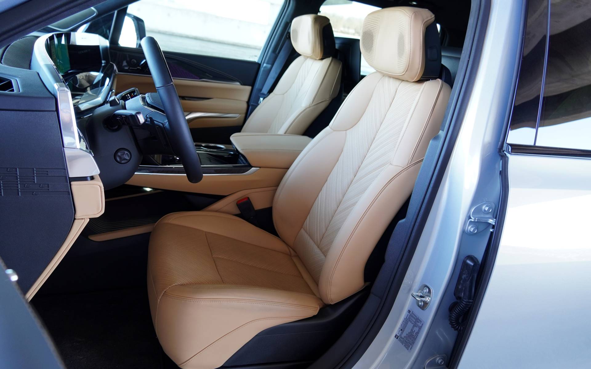 <p>2025 Cadillac Escalade IQ</p>