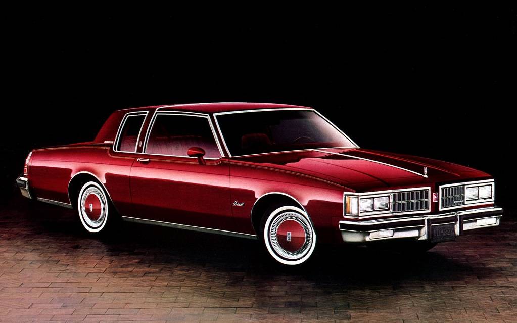 <p>Oldsmobile Delta 88 Holiday 1981</p>