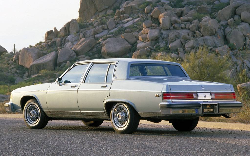 <p>Buick Electra Park Avenue 1982</p>