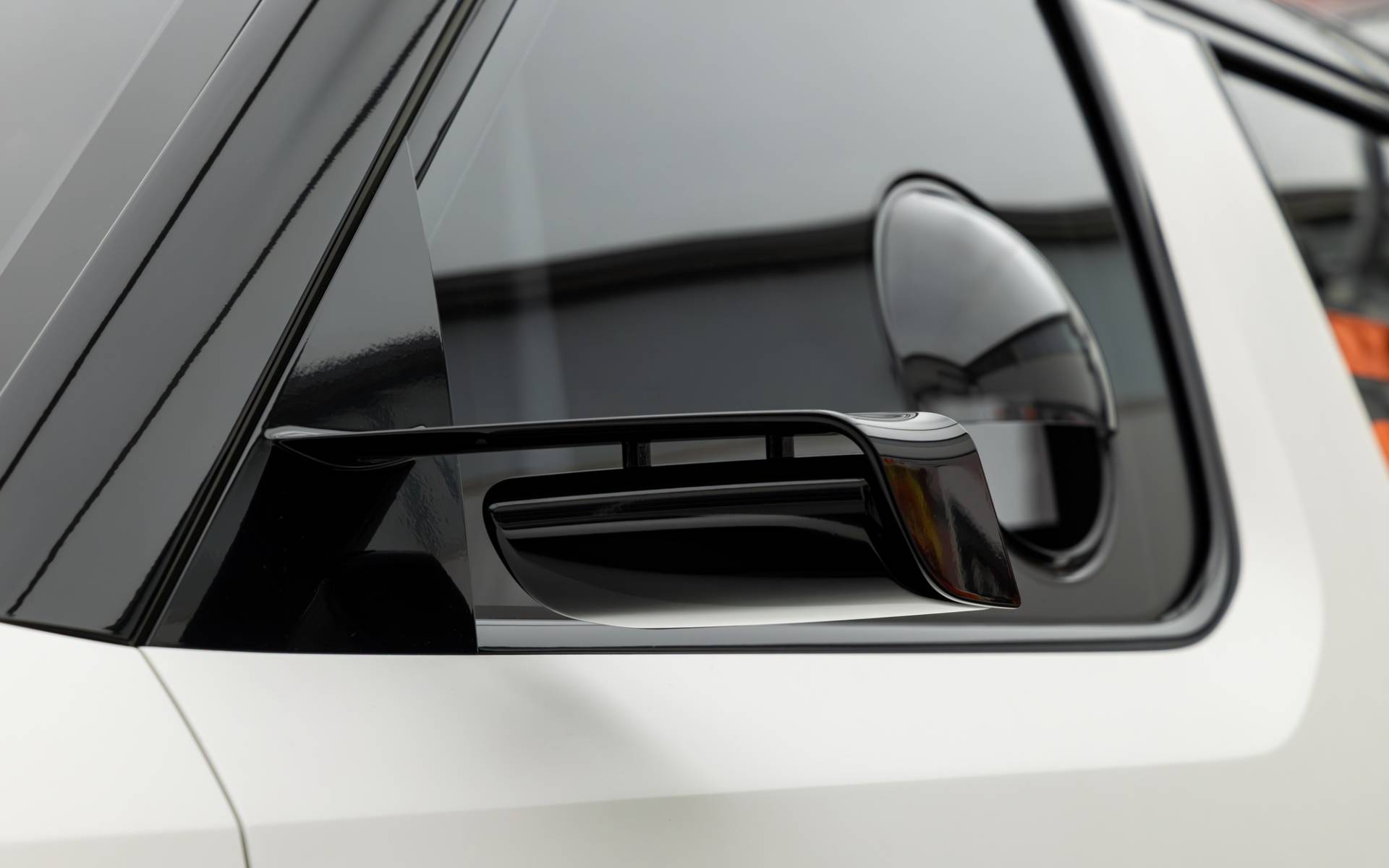 <p>Hyundai Insteroid Concept</p>