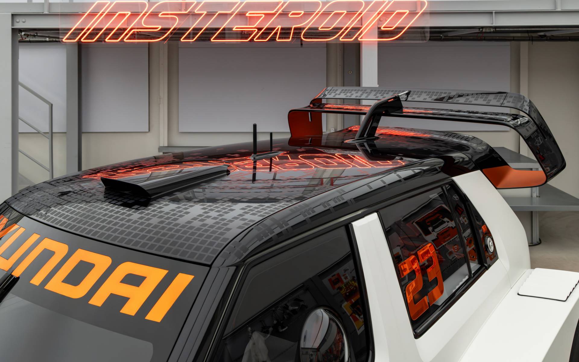 <p>Hyundai Insteroid Concept</p>