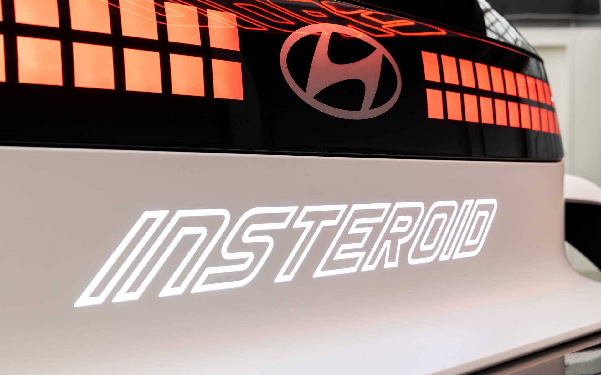 <p>Hyundai Insteroid Concept</p>