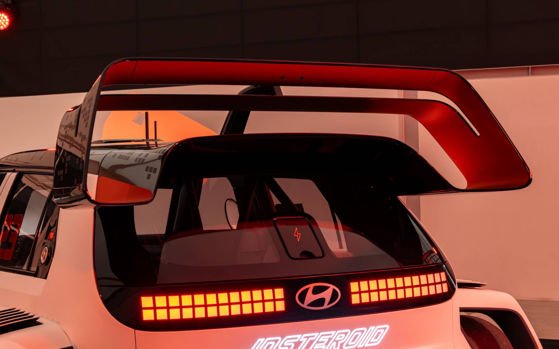 <p>Hyundai Insteroid Concept</p>