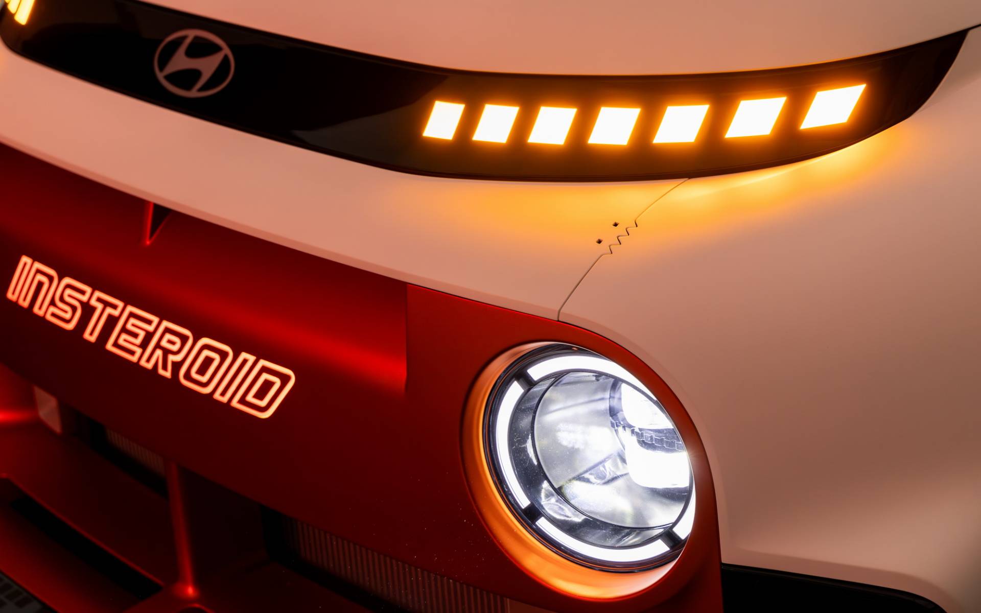 <p>Hyundai Insteroid Concept</p>