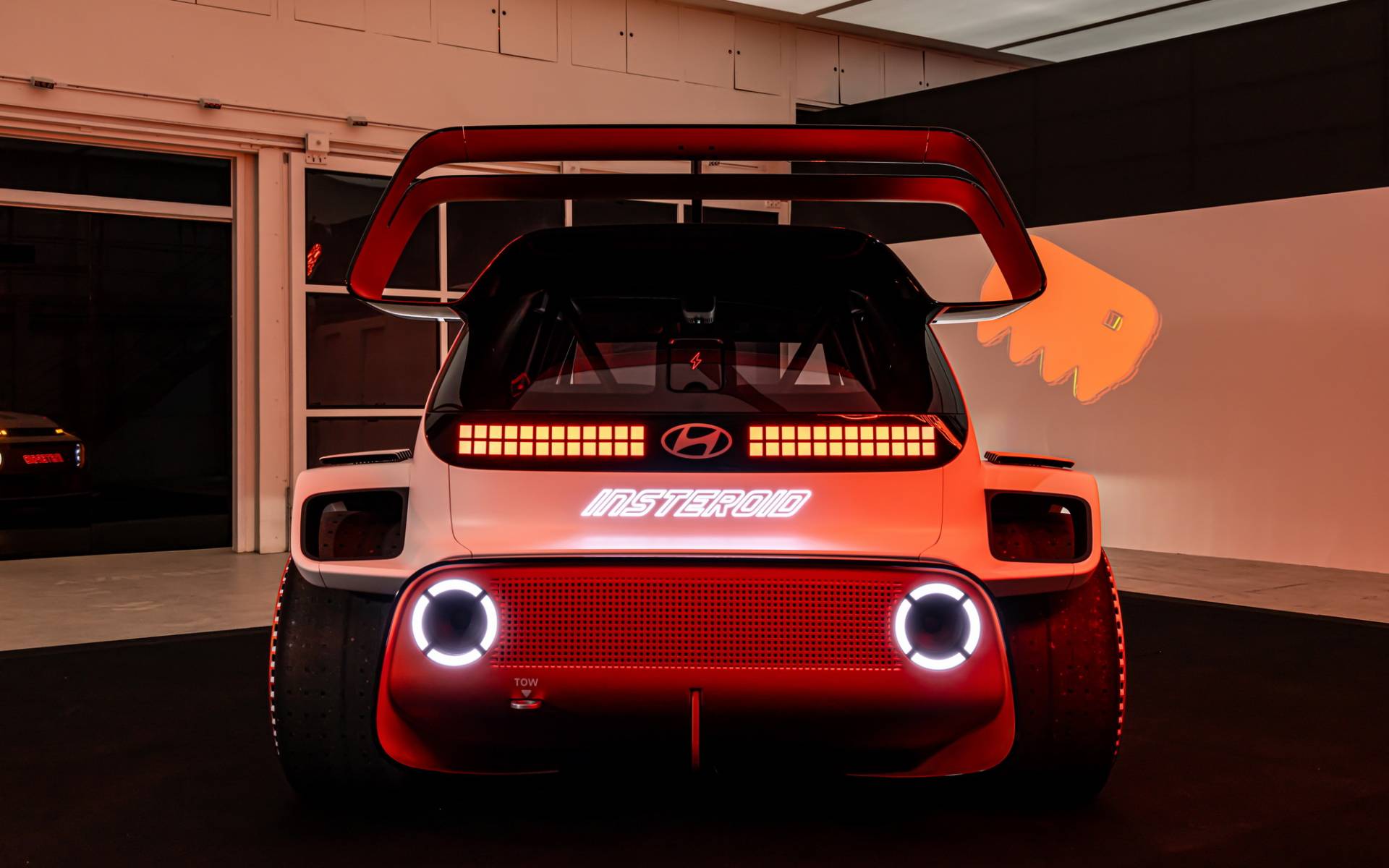 <p>Hyundai Insteroid Concept</p>