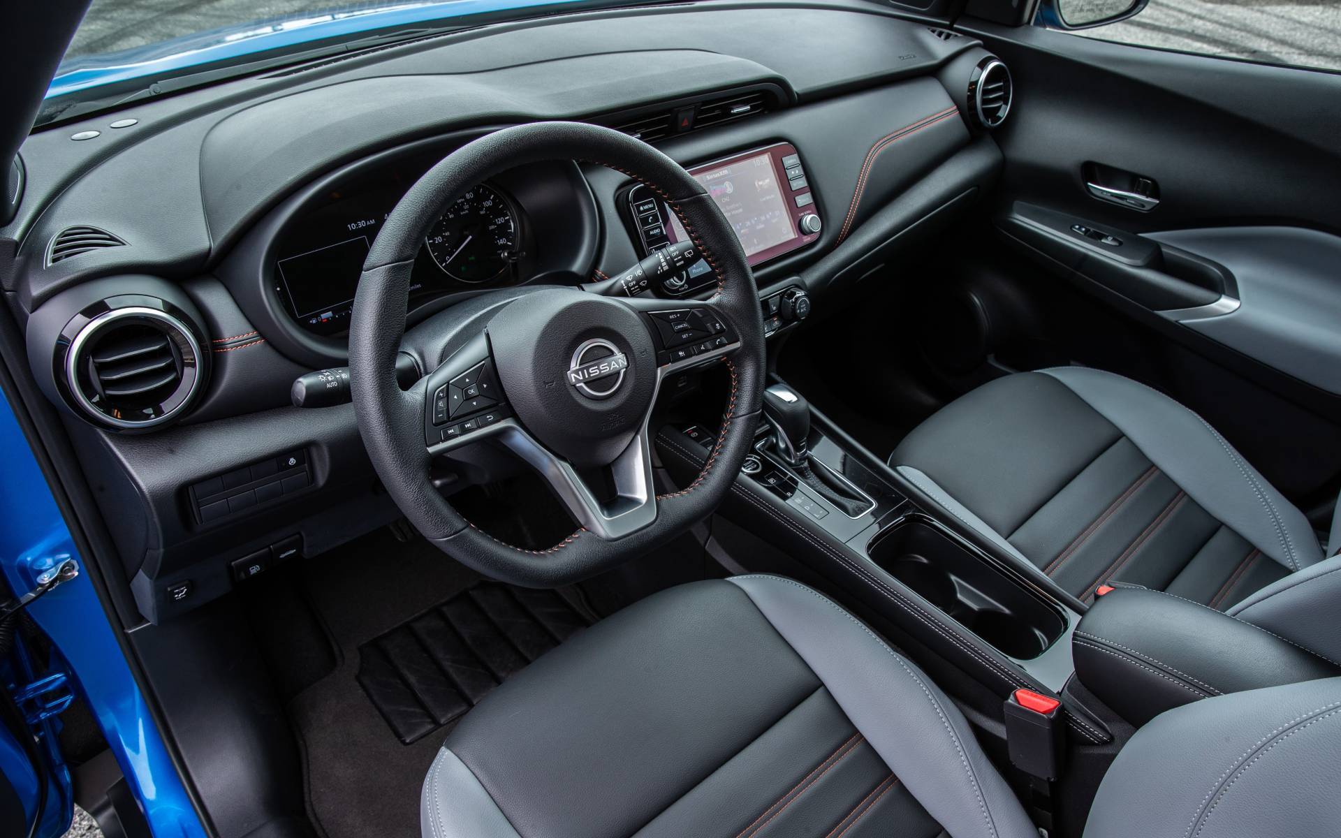<p>Nissan Kicks Play 2025</p>