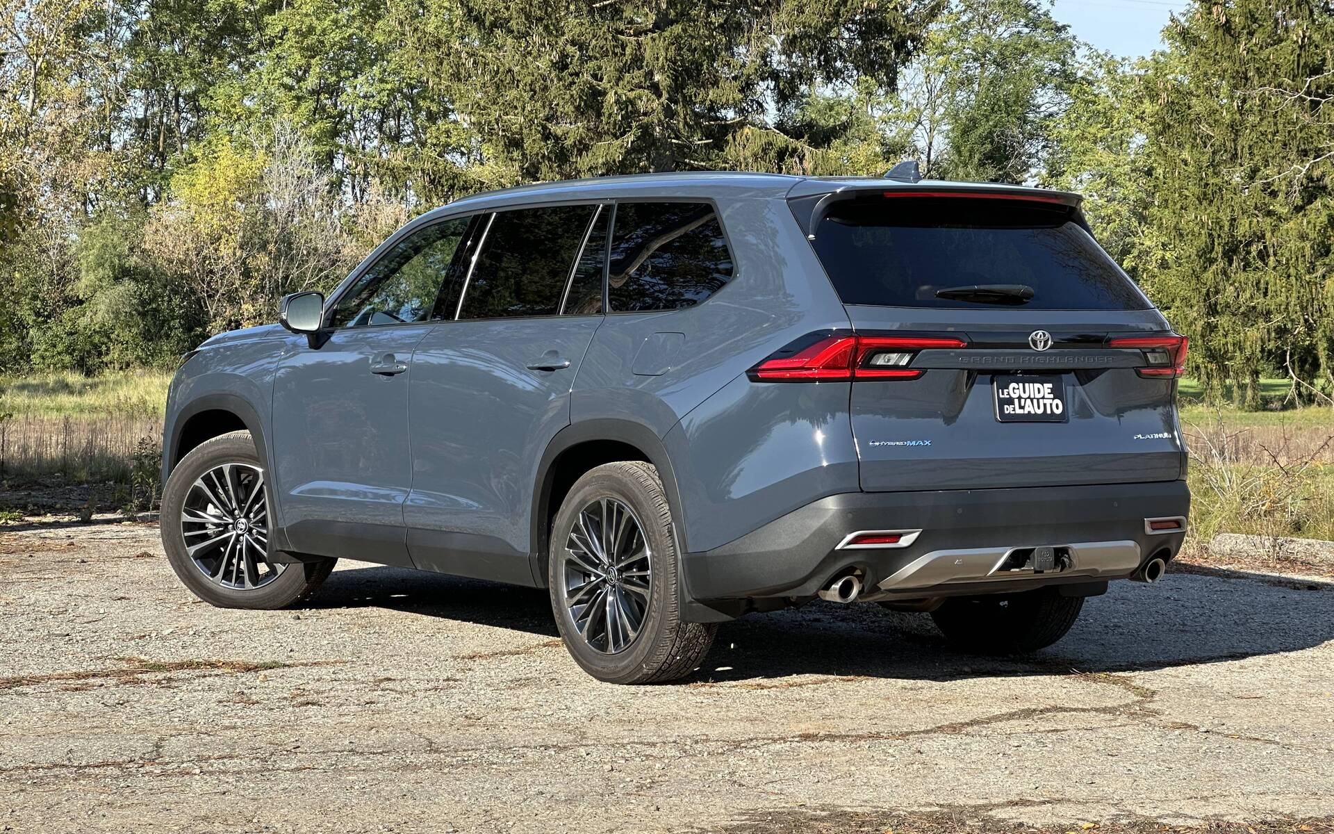 <p>Toyota Grand Highlander</p>