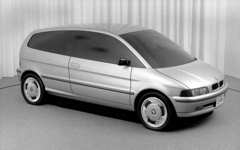 <p>BMW E2 (1992)</p>