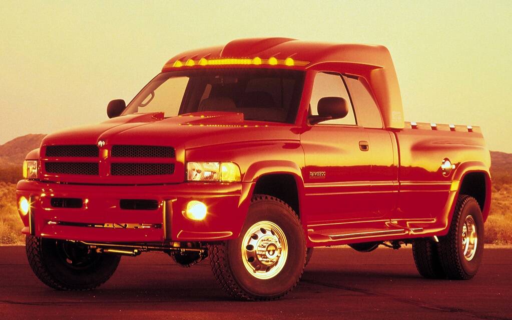 <p>Dodge Big Red Truck (1998)</p>