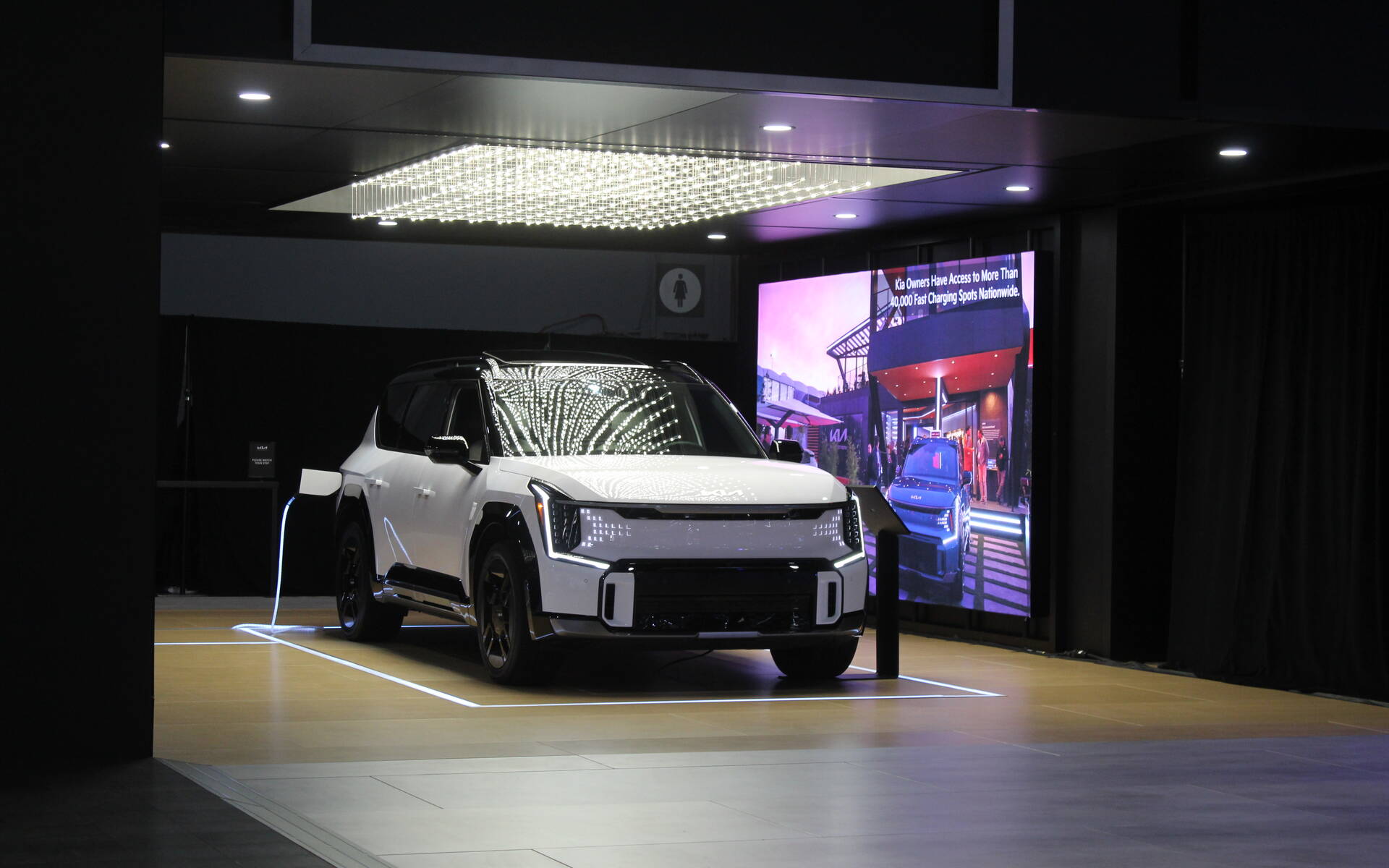 <p>2025 Kia EV9</p>