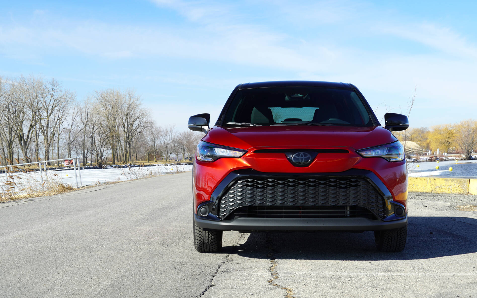 <p>Toyota Corolla Cross Hybride SE 2025</p>