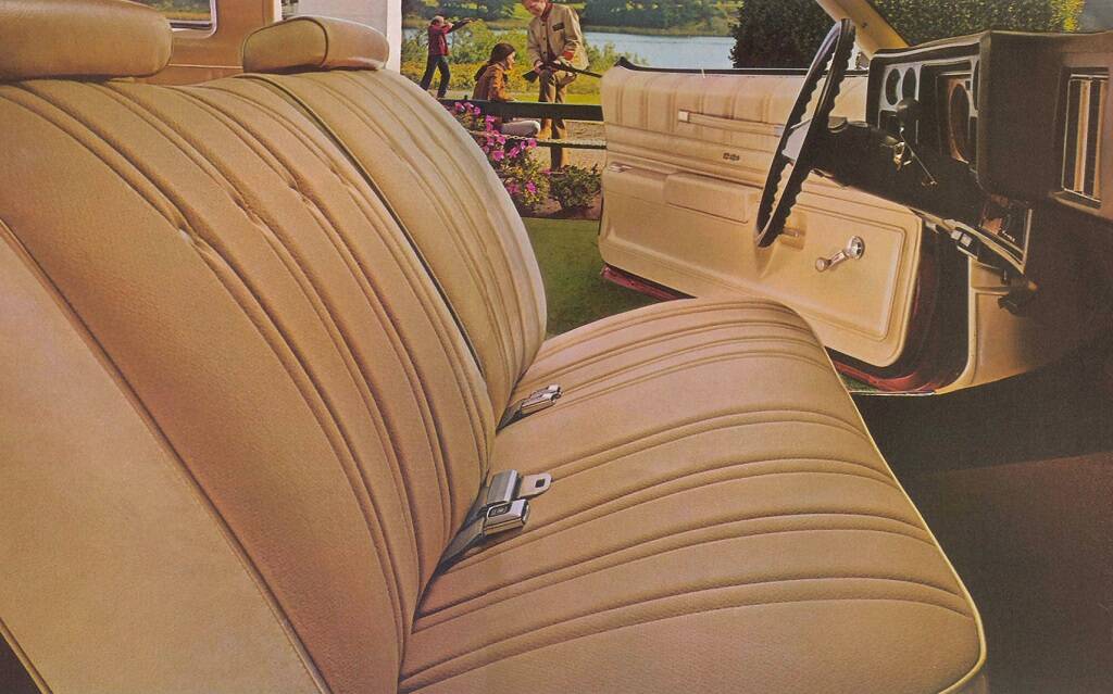 <p>Chevrolet Monte Carlo 1973</p>