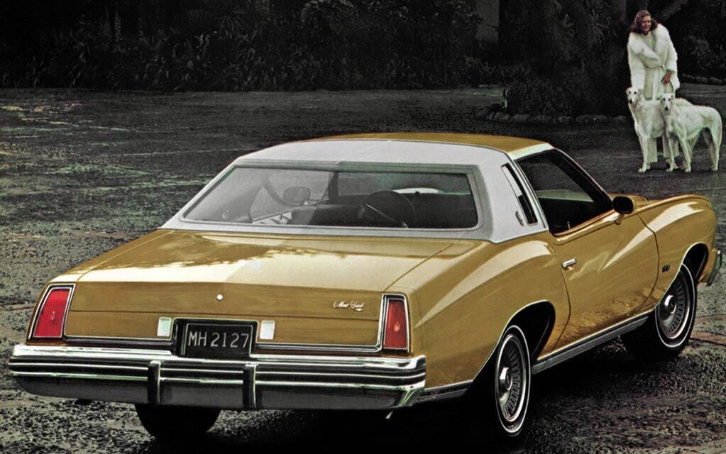 <p>Chevrolet Monte Carlo Landau 1974</p>