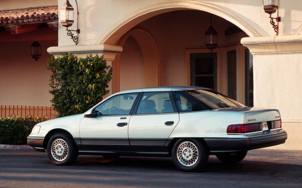 <p>Mercury Sable 1989</p>