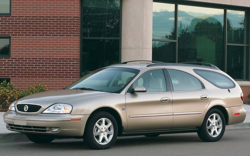 <p>Mercury Sable 2001</p>