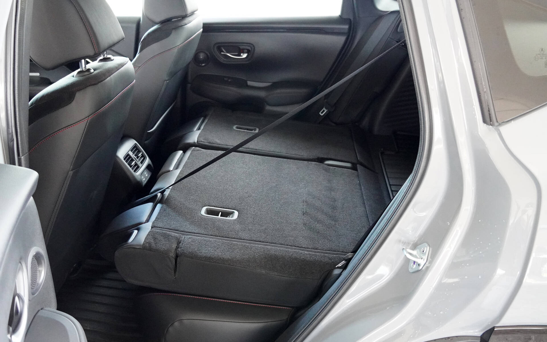 <p>Acura ADX A-SPEC Élite 2025</p>