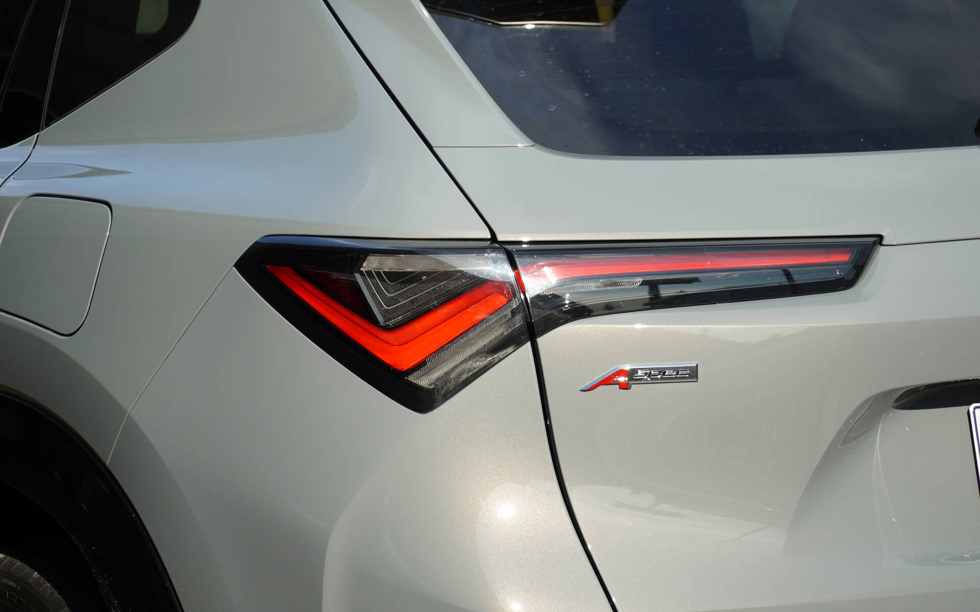 <p>2025 Acura ADX A-SPEC Elite</p>