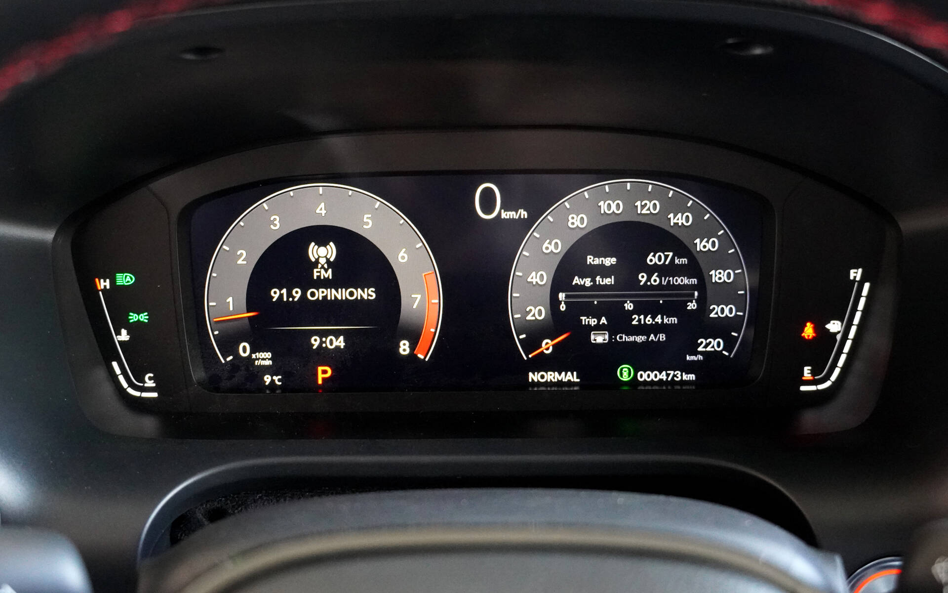 <p>2025 Acura ADX A-SPEC Elite</p>