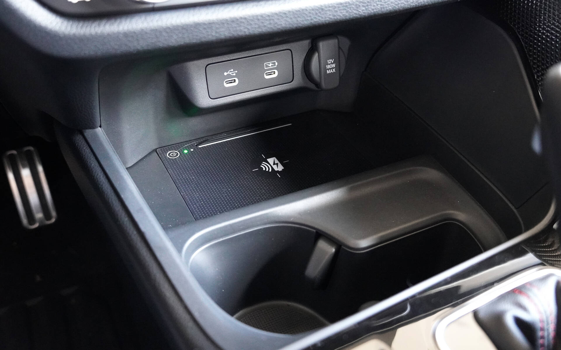 <p>2025 Acura ADX A-SPEC Elite</p>