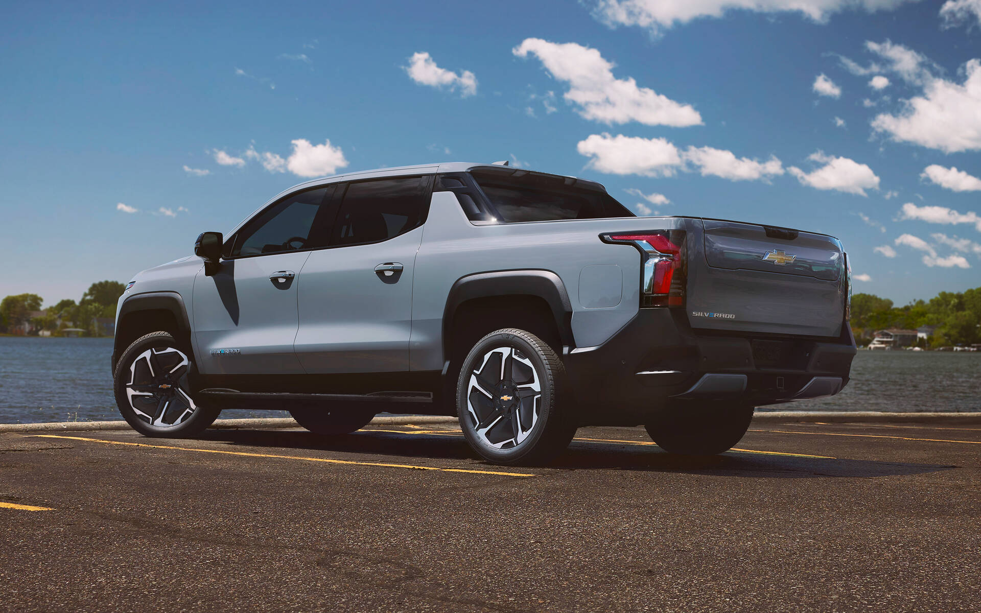 <p>Chevrolet Silverado EV</p>