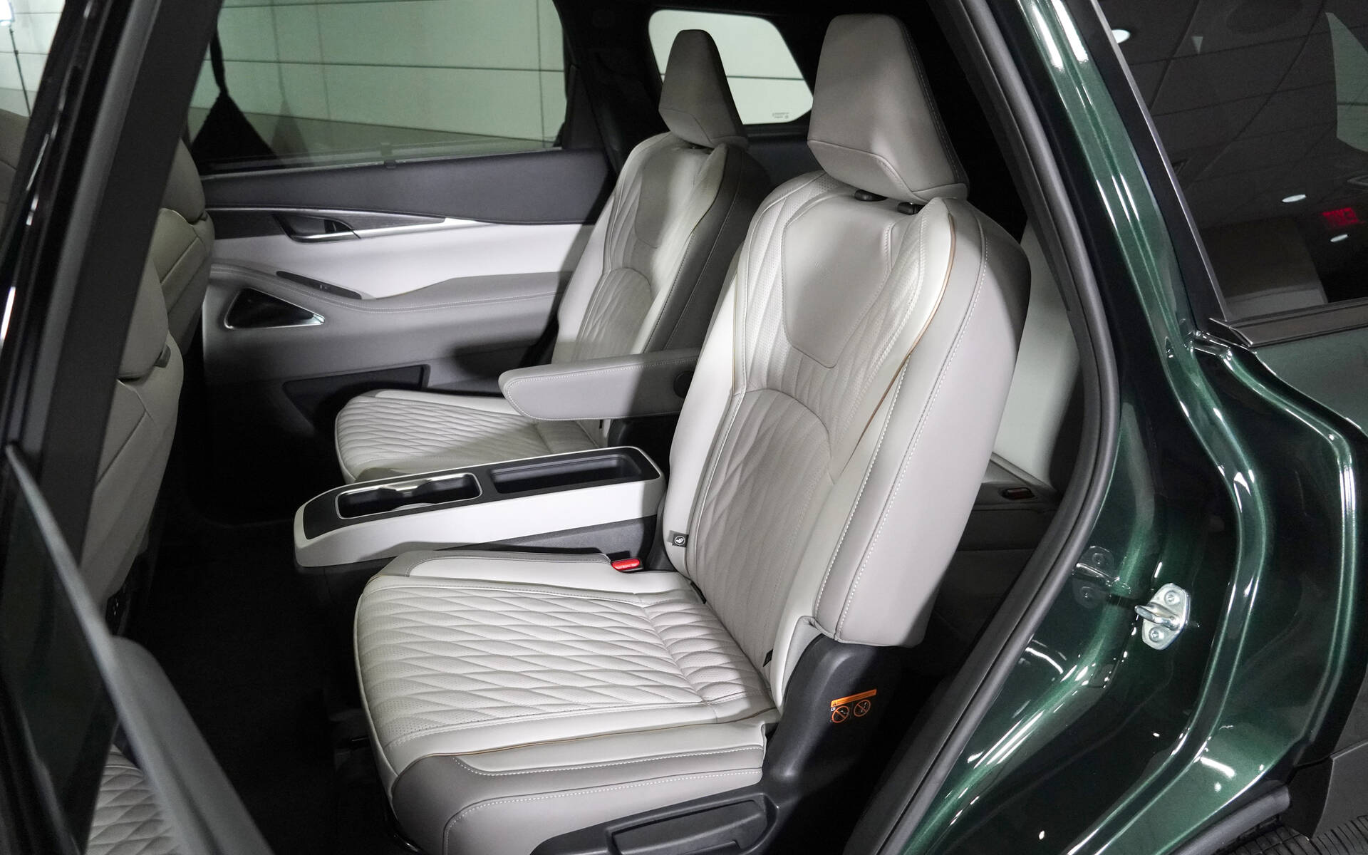 <p>Infiniti QX60 Autograph 2026</p>