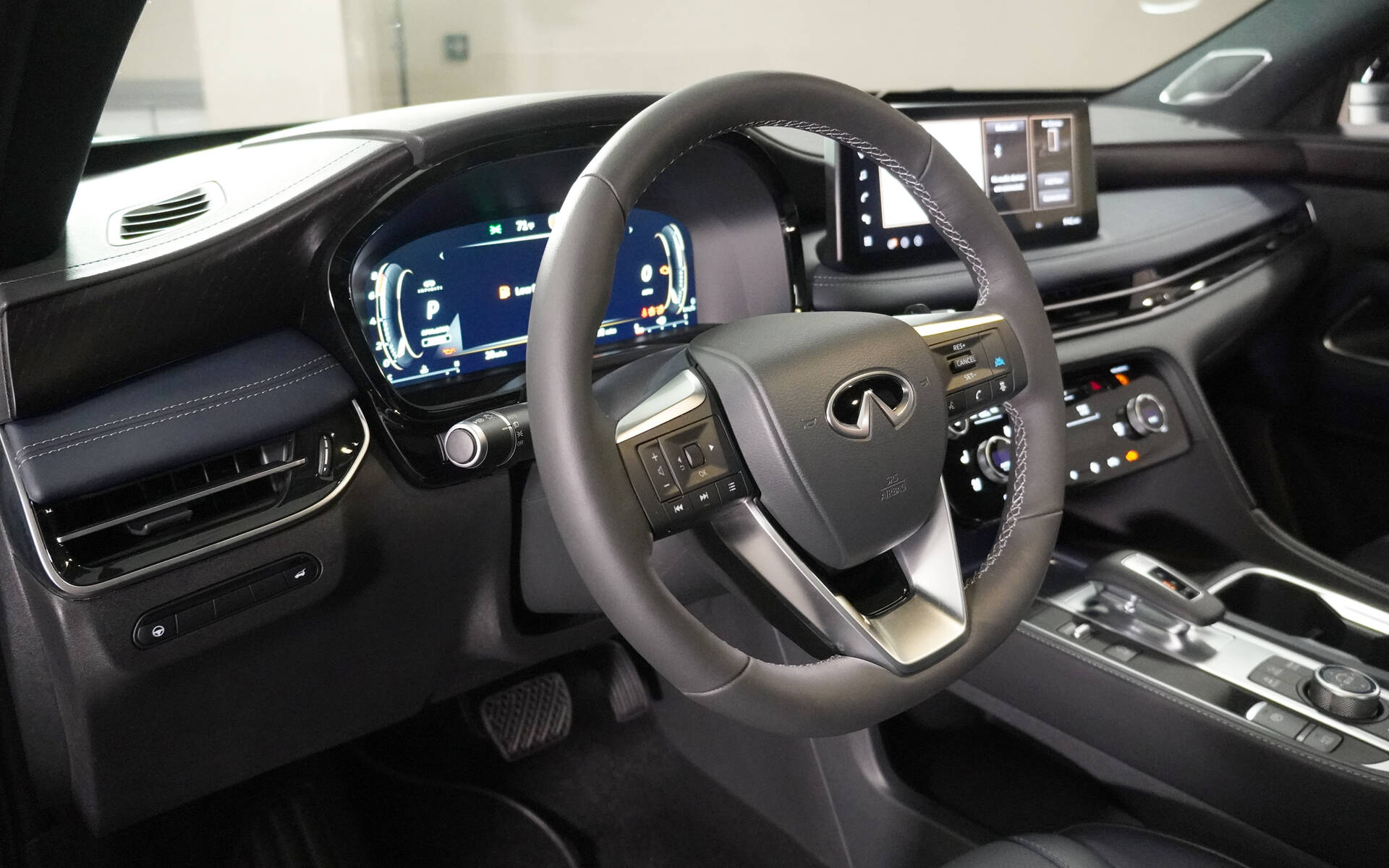 <p>Infiniti QX60 Sport 2026</p>