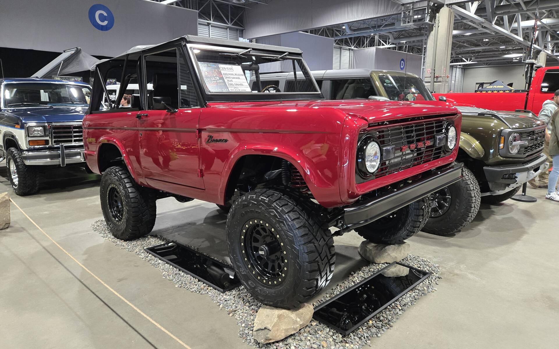 <p>Ford Bronco 1974</p>