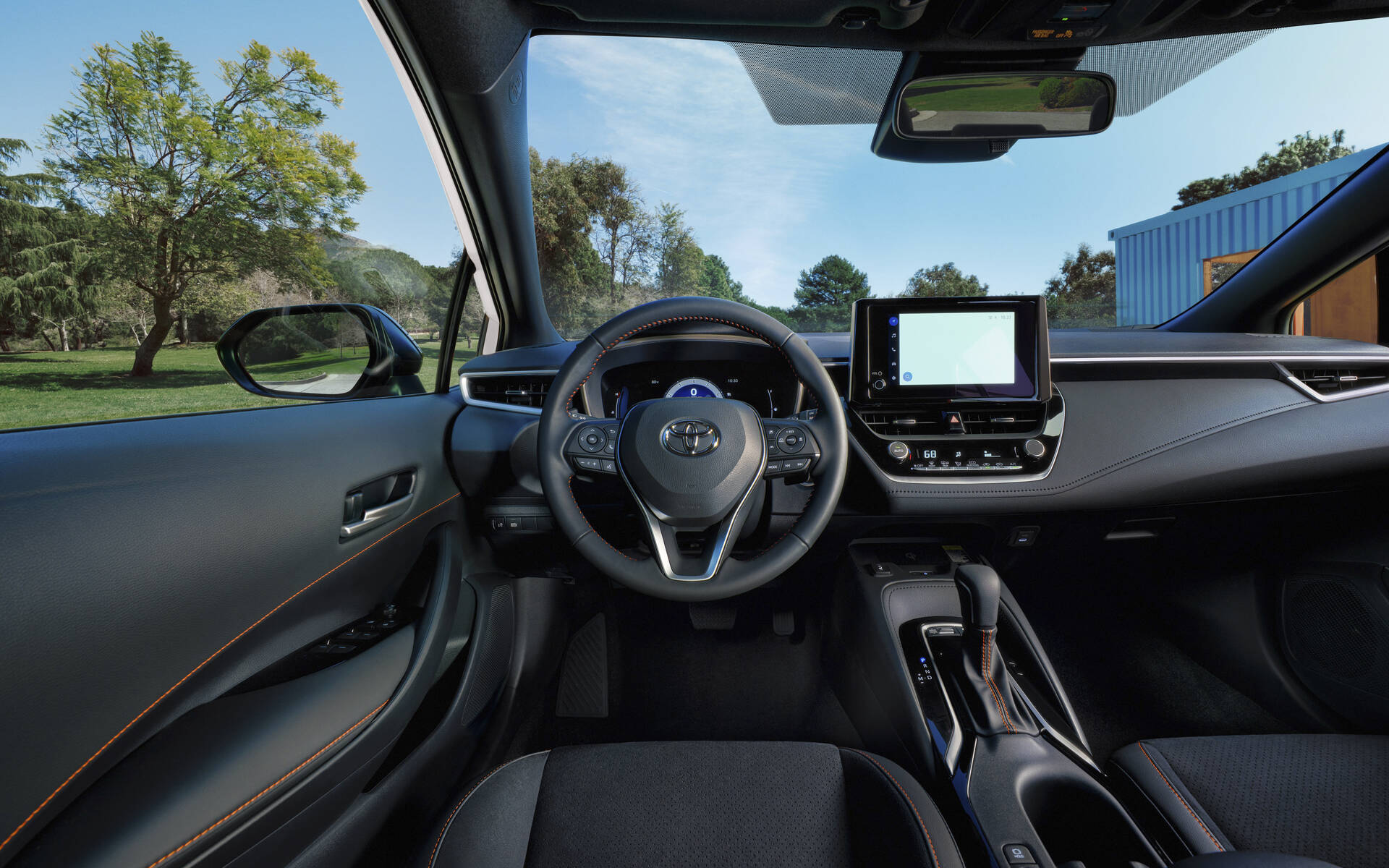 <p>Toyota Corolla Hatchback FX</p>