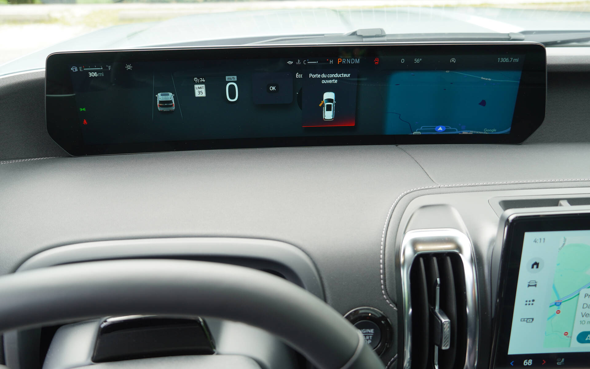 <p>Ford Expedition Platinum (avec ensemble Furtif) 2025</p>